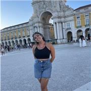 Soy estudiante de Educación Infantil con Máster en Educación Especial y estoy dispuesta a dar clases particulares de Euskera o cualquier asignatura para Primaria y apoyo en infantil.
Imparto clases, indistintamente, en euskera o castellano. Dispongo de